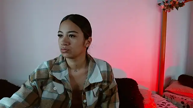 Jules n Gia online show from 12/30/24, 11:59