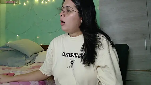 zaritagape21 online show from 01/14/25, 05:40