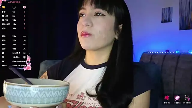 ZaraDames  online show from 09/25/25, 03:43