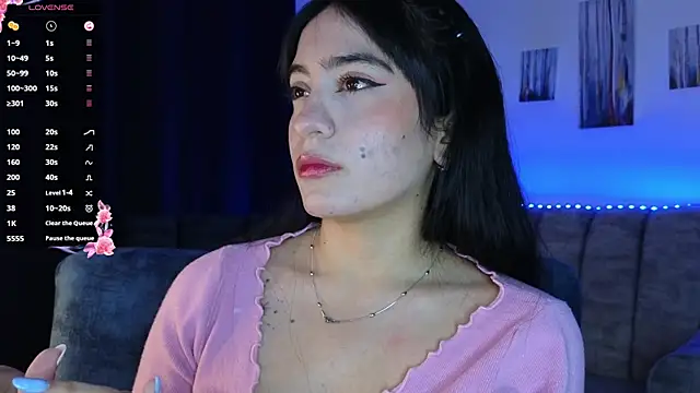 Snapshot of ZaraDames_ chatting on 10/08/25, 02:53 ZaraDames online show from 10/08/25, 02:53