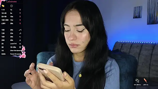 Snapshot of ZaraDames_ chatting on 11/24/25, 03:17 ZaraDames online show from 11/24/25, 03:17