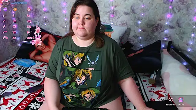 Estelle Hicks online show from 12/16/24, 06:05