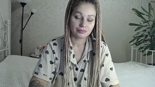 Snapshot of ShyEvaa chatting on 11/02/25, 03:36 ShyEvaa online show from 11/02/25, 03:36