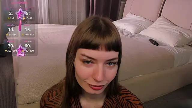 Snapshot of EvaSelin chatting on 11/06/25, 05:30 EvaSelin online show from 11/06/25, 05:30