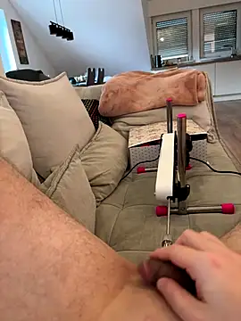 Snapshot of 19paddy90 chatting on 12/05/24, 12:00 19paddy90 online show from 12/05/24, 12:00