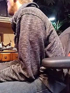 Snapshot of mrwinsalot88 chatting on 10/28/25, 08:51 mrwinsalot88 online show from 10/28/25, 08:51