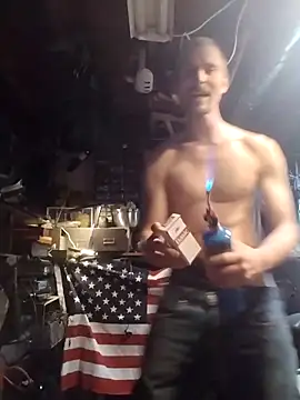 Snapshot of mrwinsalot88 chatting on 12/03/25, 12:03 mrwinsalot88 online show from 12/03/25, 12:03