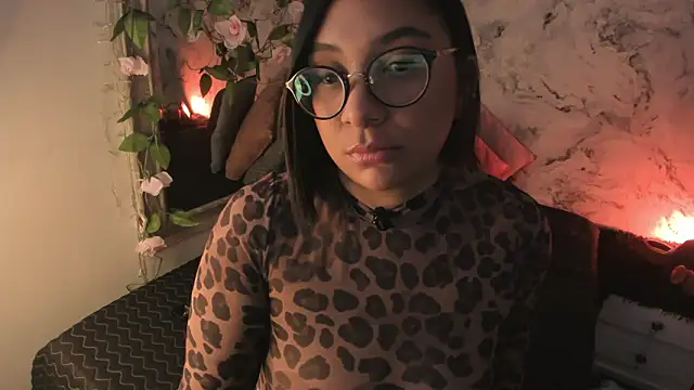 Bella desi  online show from 03/19/26, 01:04