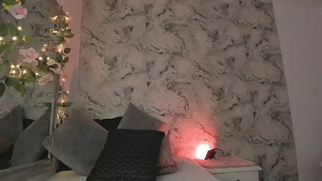 Bella desi  online show from 03/25/26, 02:12