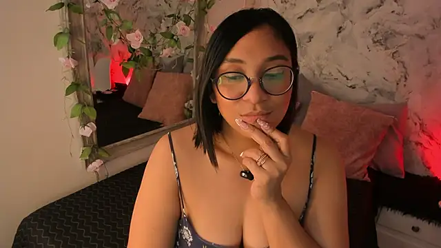 Bella desi  online show from 05/27/26, 02:03