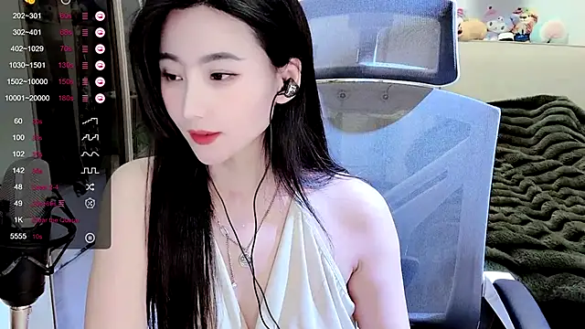 FeiFei-babe online show from 03/12/25, 05:38