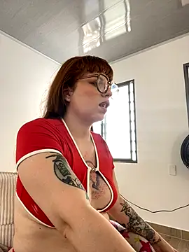 Snapshot of sophia_goth chatting on 09/24/25, 07:39 sophia goth online show from 09/24/25, 07:39