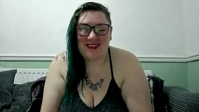 Bustycurves online show from 03/12/25, 10:07