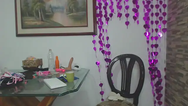 Snapshot of brigitht chatting on 03/20/25, 12:19 brigitht online show from 03/20/25, 12:19