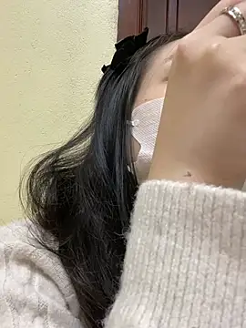 minmin2kk5 online show from 12/27/24, 01:39