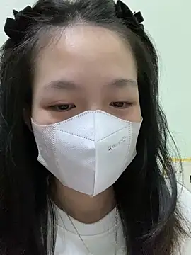 minmin2kk5 online show from 01/02/25, 12:45