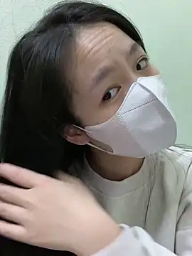 minmin2kk5 online show from 01/18/25, 12:46