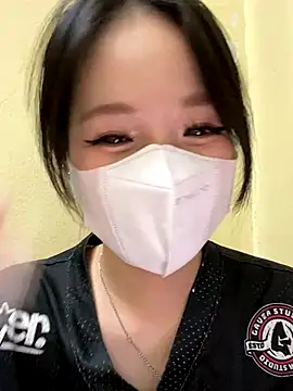 minmin2kk5 online show from 09/18/25, 04:09