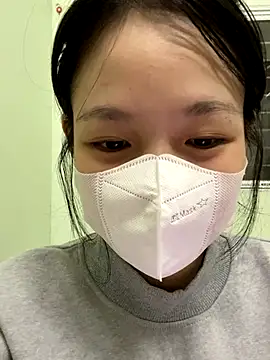 minmin2kk5 online show from 10/22/25, 06:35