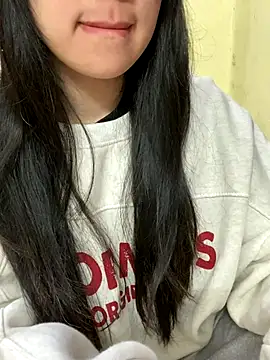 minmin2kk5 online show from 11/26/25, 04:30