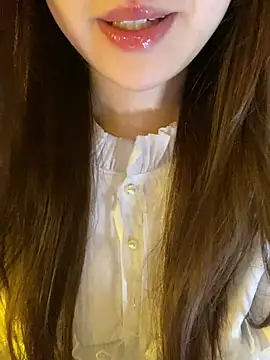 minmin2kk5 online show from 05/02/26, 03:39