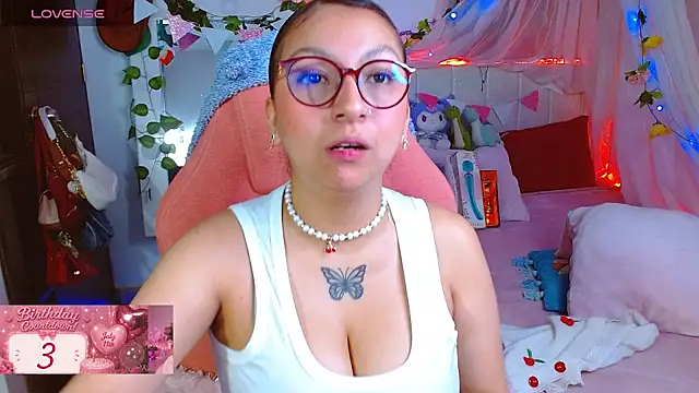 Littlerouse  online show from 07/10/26, 07:23