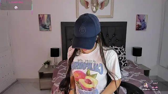 Snapshot of manu_lara chatting on 10/05/25, 11:52 manu lara online show from 10/05/25, 11:52