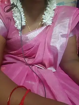 Snapshot of Janavi-janu chatting on 10/30/25, 08:09 Janavi-janu online show from 10/30/25, 08:09