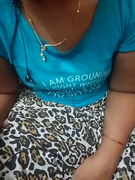 Snapshot of Janavi-janu chatting on 11/03/25, 05:42 Janavi-janu online show from 11/03/25, 05:42