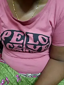 Snapshot of Janavi-janu chatting on 11/09/25, 07:06 Janavi-janu online show from 11/09/25, 07:06