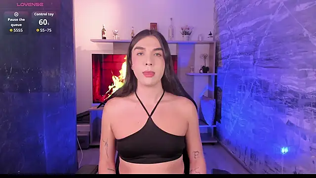 Snapshot of saracaball_ chatting on 09/20/25, 04:02 saracaball  online show from 09/20/25, 04:02