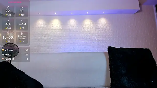 violet scott online show from 12/21/24, 02:15