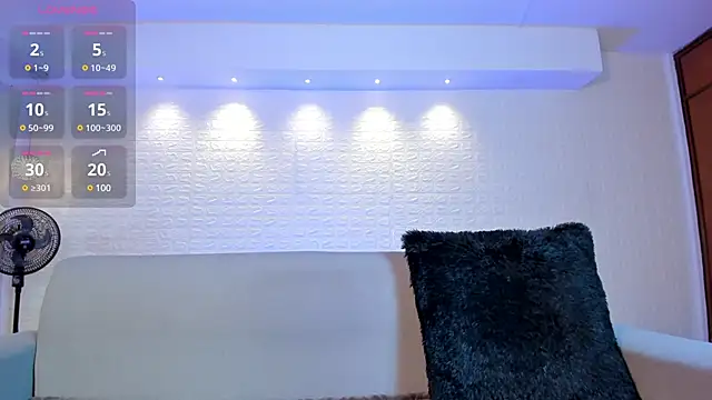 violet scott online show from 01/03/25, 10:52