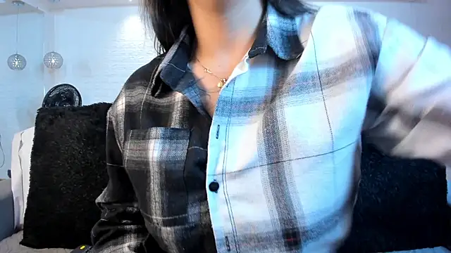 violet scott online show from 10/06/25, 10:45