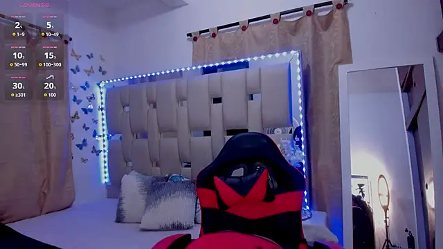 BrianaRichardson1414 online show from 10/18/25, 11:16