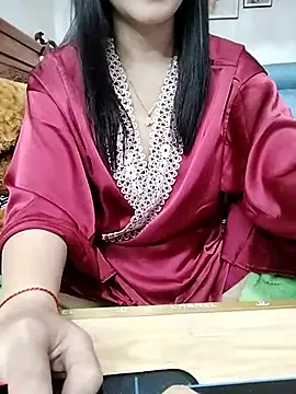 cream1299 online show from 02/19/25, 09:25