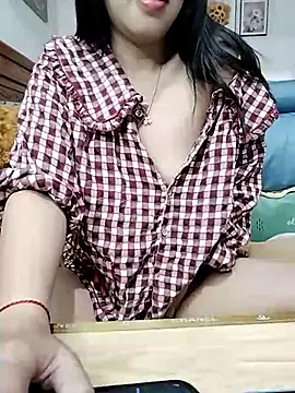 cream1299 online show from 02/21/25, 09:43