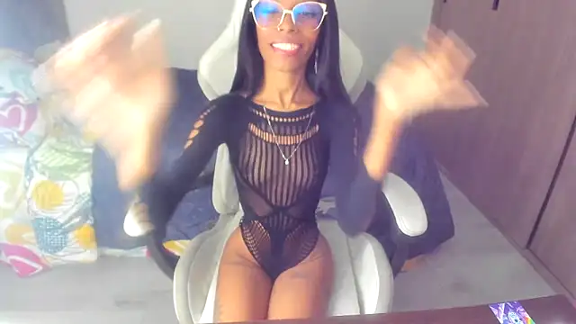 Crystal florez24 online show from 01/25/25, 03:09