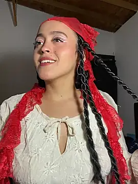 Snapshot of Blue_shine chatting on 02/14/25, 04:37 Blue shine online show from 02/14/25, 04:37