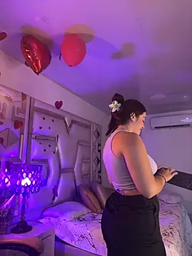 Chloee Evans1 online show from 02/23/25, 09:16
