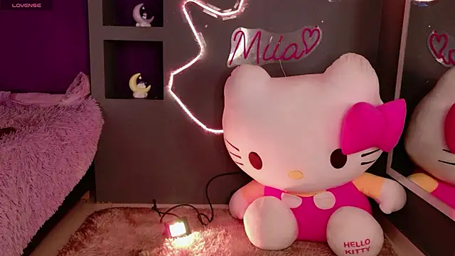 miia  baker online show from 07/08/26, 12:09