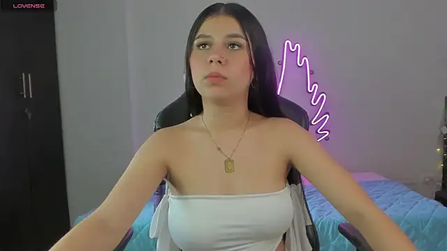 Yuli 16 online show from 01/11/25, 06:44