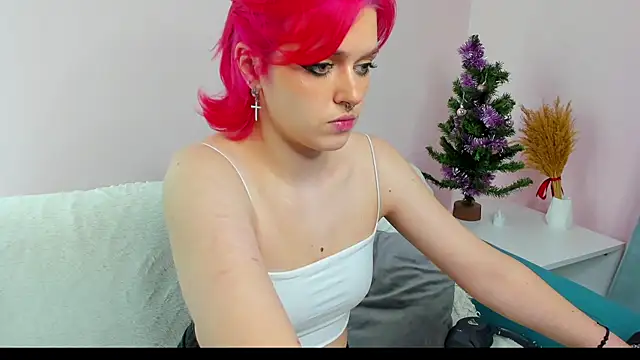 Roxy Wi online show from 01/06/25, 11:29