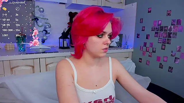 Roxy Wi online show from 01/08/25, 07:45