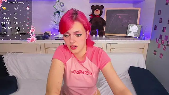 Roxy Wi online show from 01/10/25, 11:22
