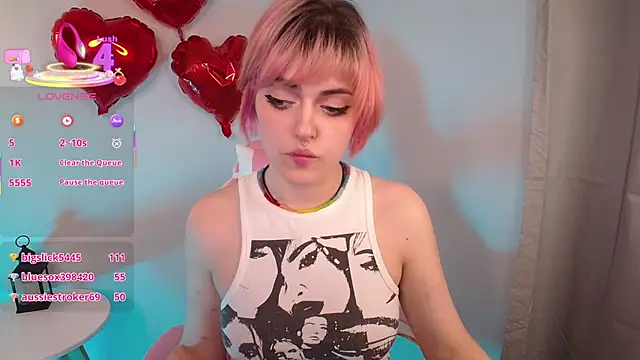 Roxy Wi online show from 03/18/25, 11:30