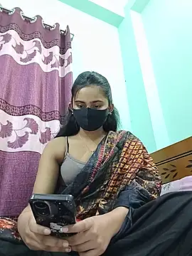 Snapshot of Abony- chatting on 01/19/25, 03:32 Abony- online show from 01/19/25, 03:32