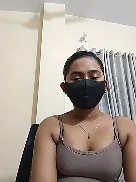 Snapshot of Abony- chatting on 03/08/25, 11:49 Abony- online show from 03/08/25, 11:49