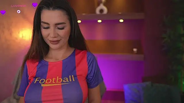 Snapshot of JustinneJade chatting on 10/16/25, 04:24 JustinneJade online show from 10/16/25, 04:24