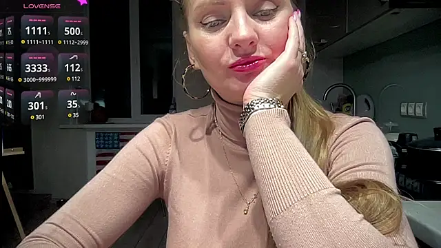 Snapshot of Viola_sweet chatting on 03/08/25, 08:46 Viola sweet online show from 03/08/25, 08:46